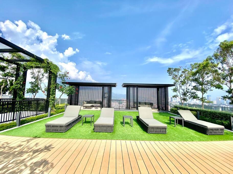 Apartment Beacon Executive #minimalist #skypool #georgetown #6pax #2br 2bath #3 Queen #quality Well Maintained #private Host *